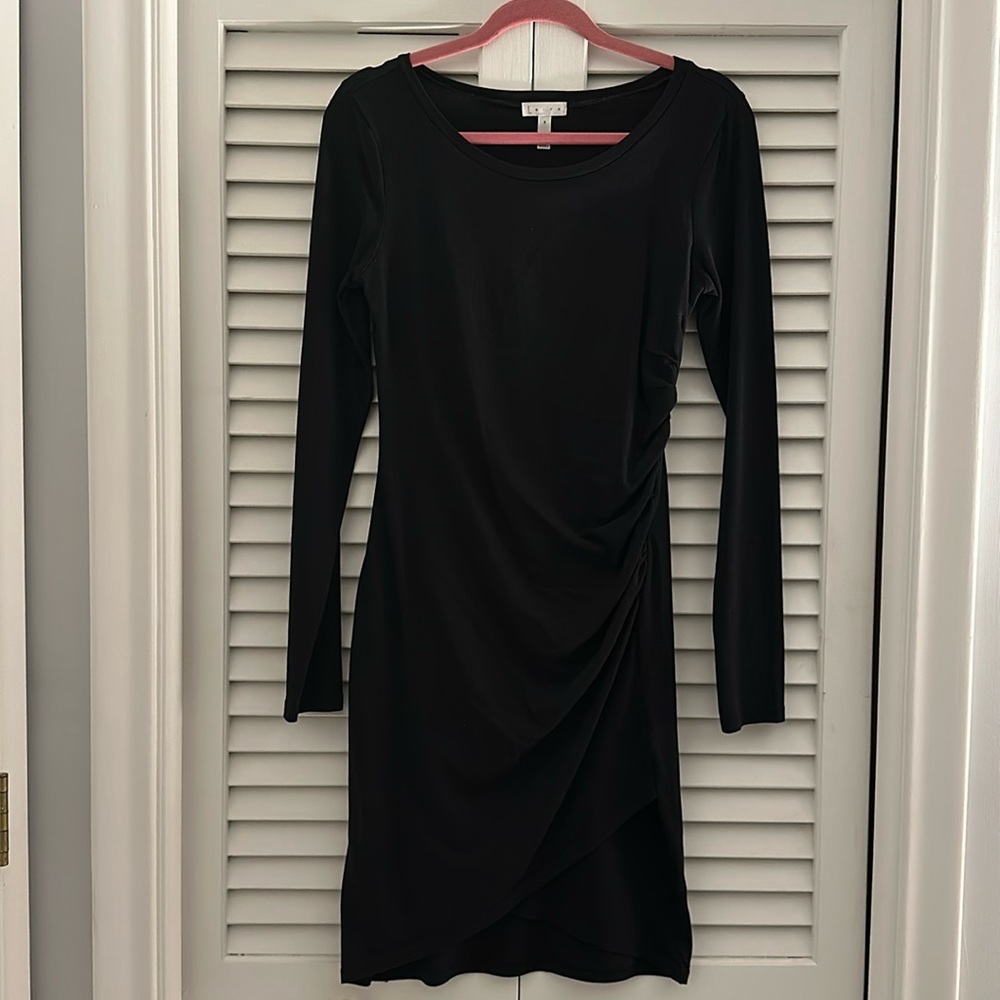 Black ruched bodycon dress